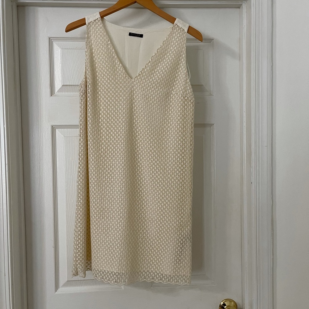 Massimo dutti cream Lacey dress size S